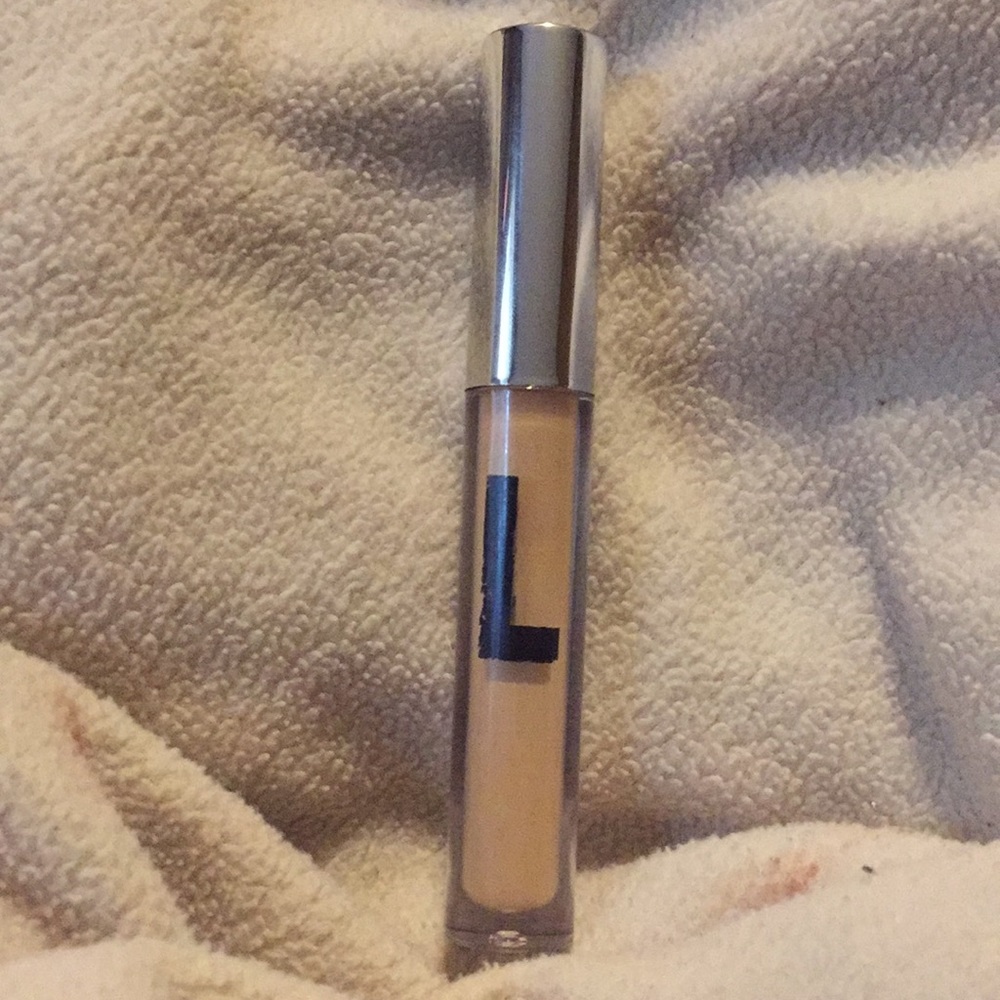 Concealer